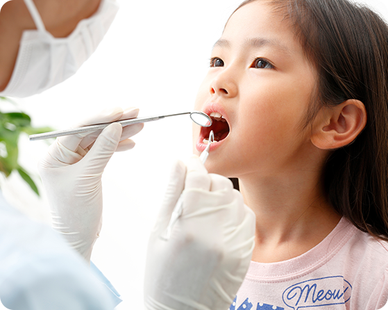 お子様本人への歯磨き指導&ママへの仕上げ磨き指導